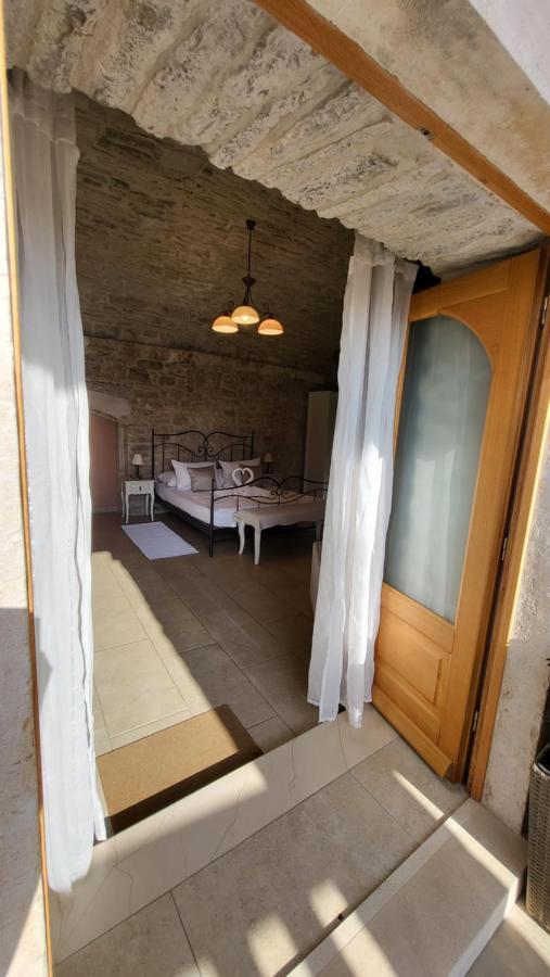 Stone House Apartments Didini Dvori Lumbarda Exterior foto