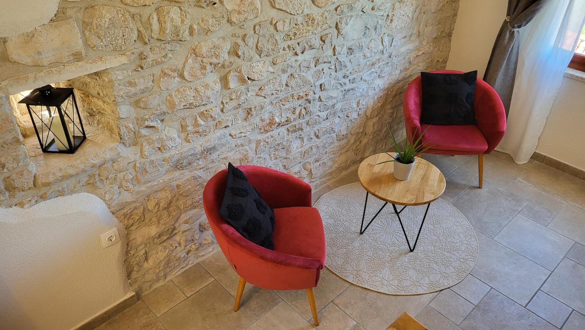Stone House Apartments Didini Dvori Lumbarda Zimmer foto